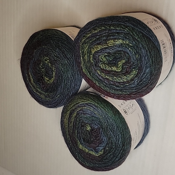 Lion Brand Art 3 Skeins Lion Brand Ferris Wheel Yarn In Imaginary